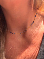 Collier Bluestone — Ras-de-cou en Lapis-Lazuli & Acier Inoxydable doré