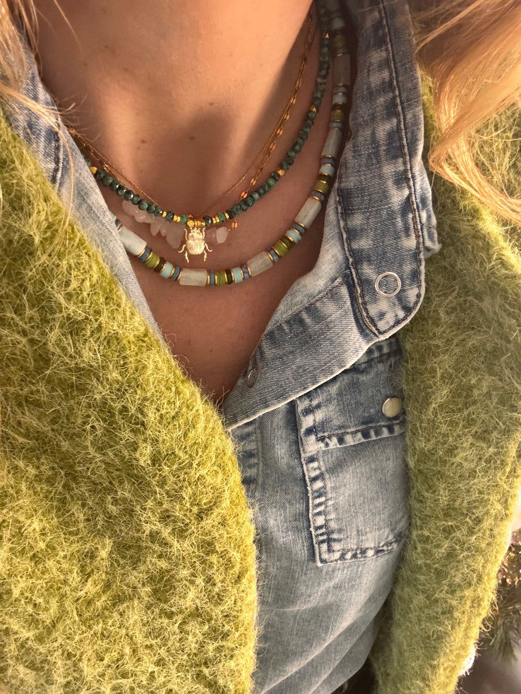 Collier Fizz – Acier inoxydable doré & perles naturelles