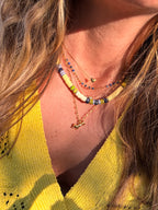Colliers d'été faits main — jaune, bleu et corail
