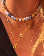 Détail des perles de sodalite bleue du collier Alchimie