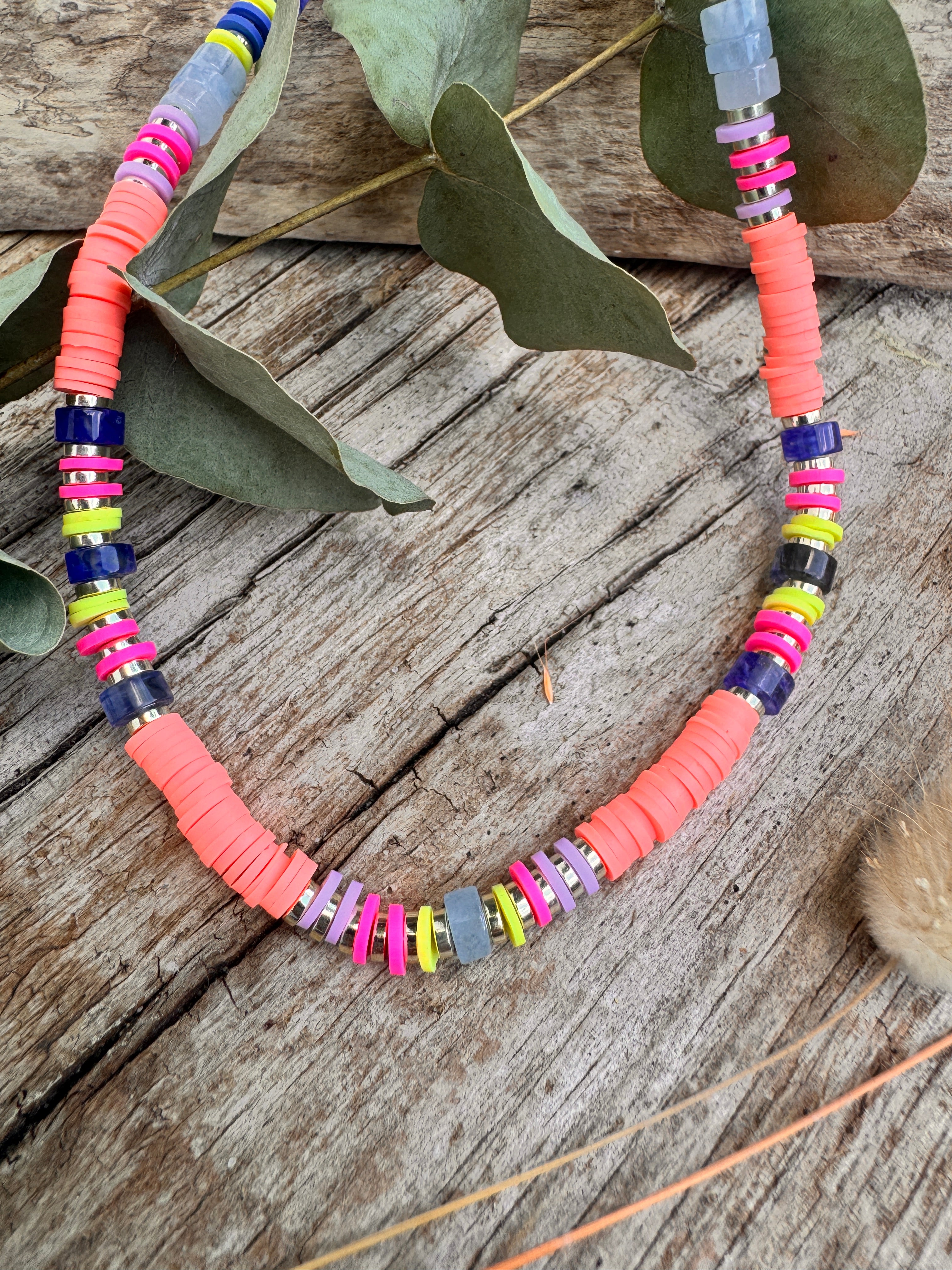 Collier CopaCabana – Perles Heishi Multicolores & Pierres Naturelles Fait Main