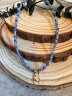 Collier Beetle - Raffiné et lumineux