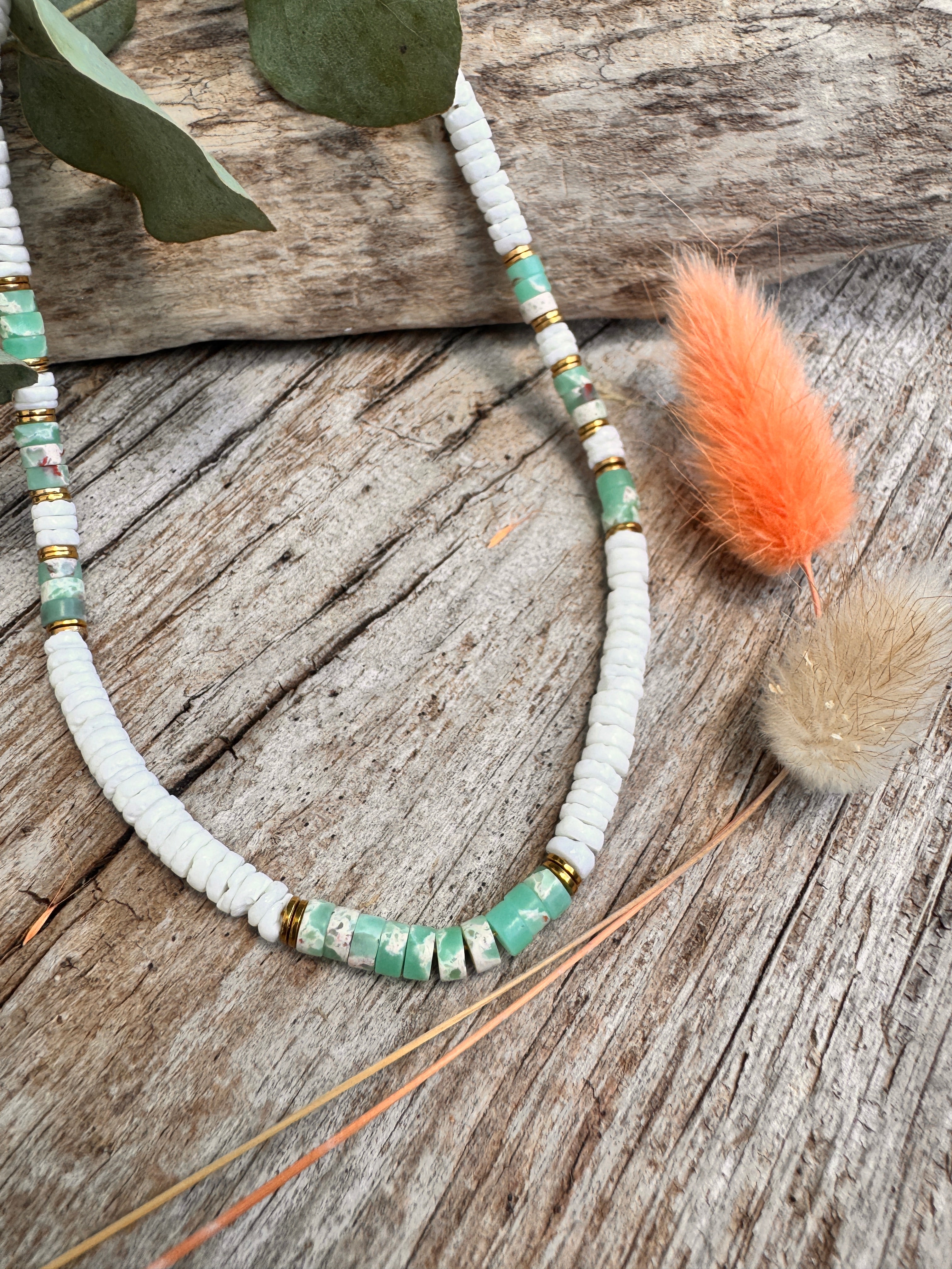 Collier Jade – Heishi blanc nacré & Jaspe Impérial vert menthe