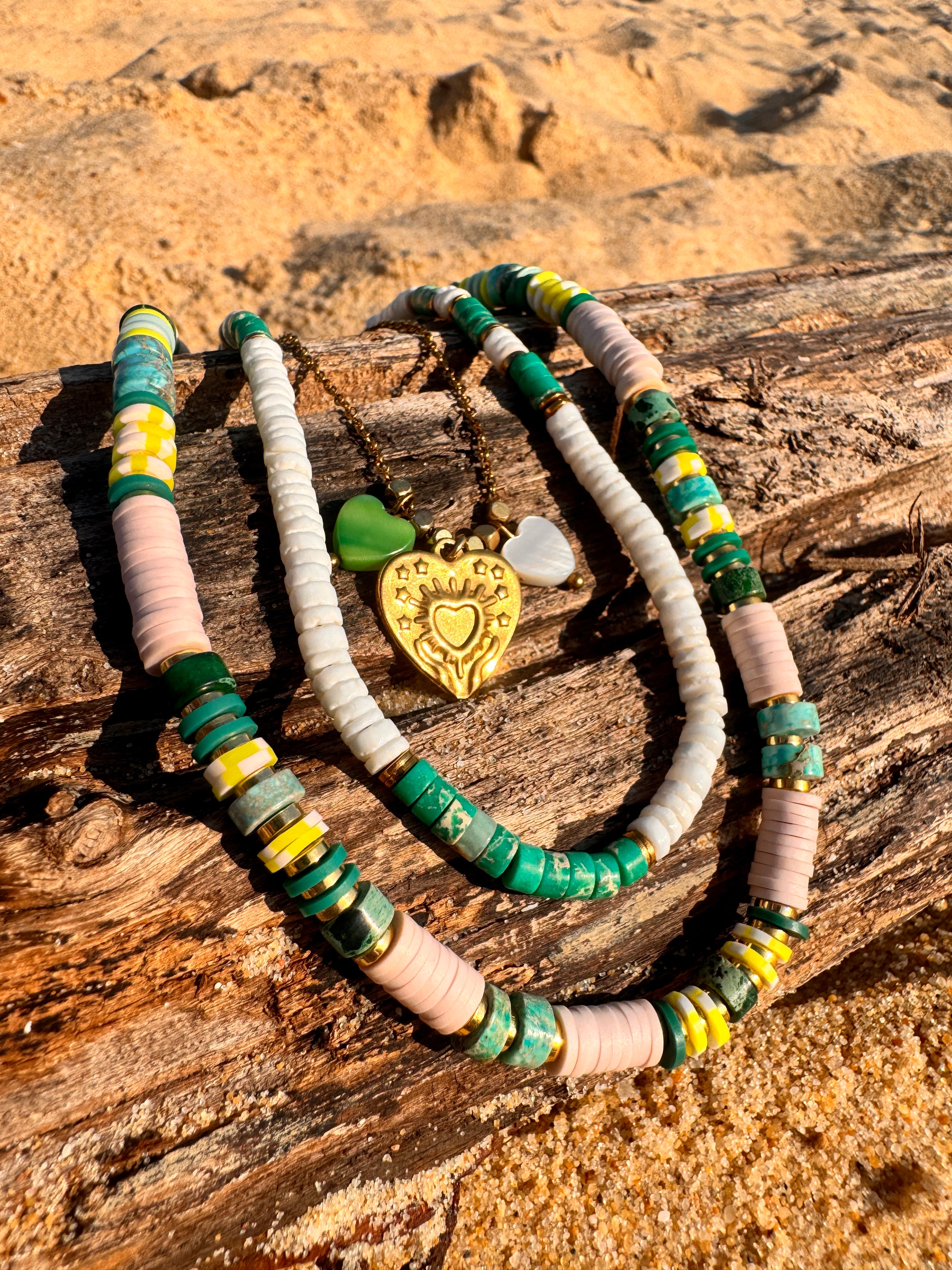 Collier Oasis – heishi vert & pierres naturelles