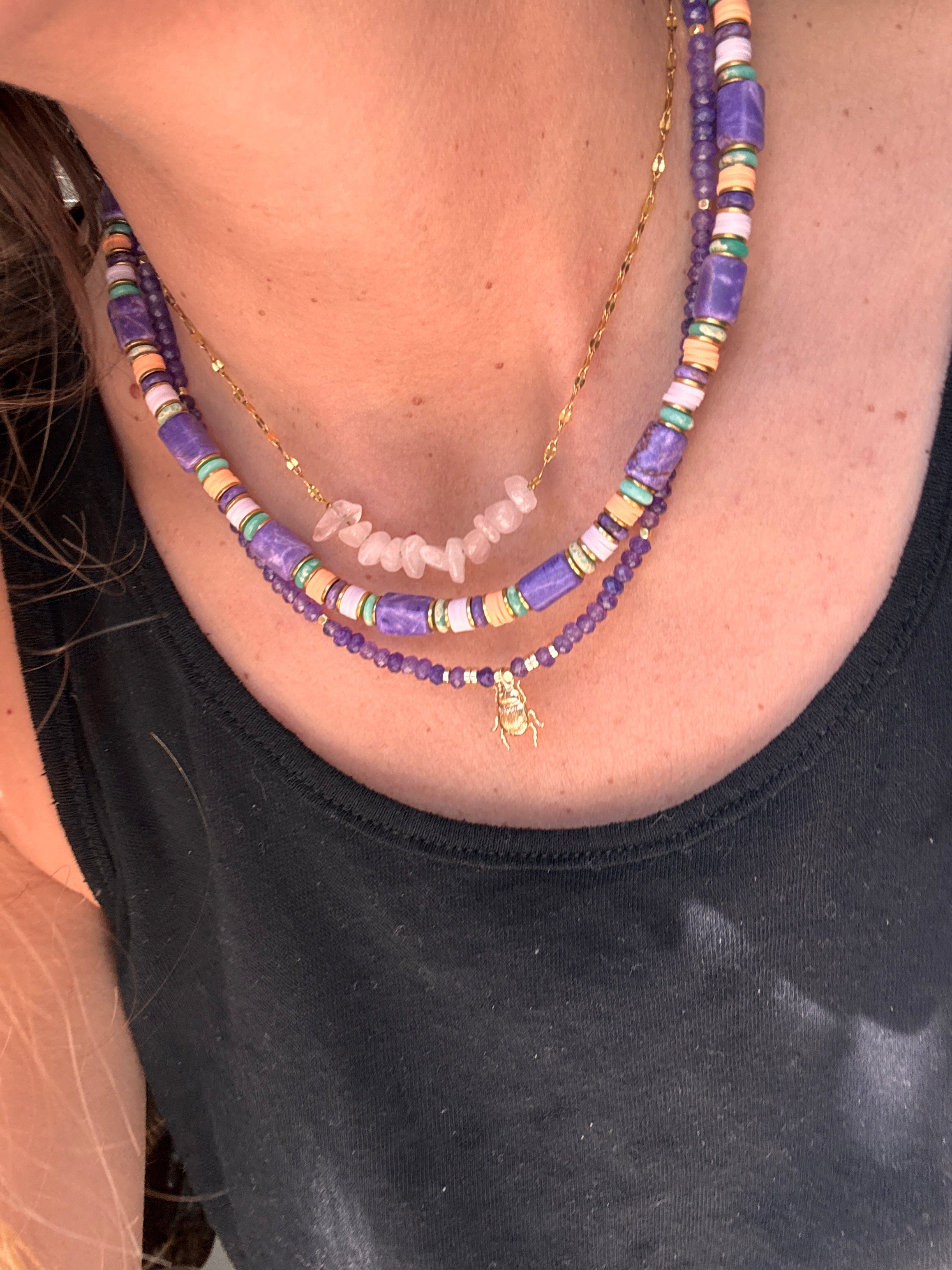 Collier Siwa – Pierres Naturelles Violettes & Perles Heishi | Bijou Fait Main | Maison Iconic