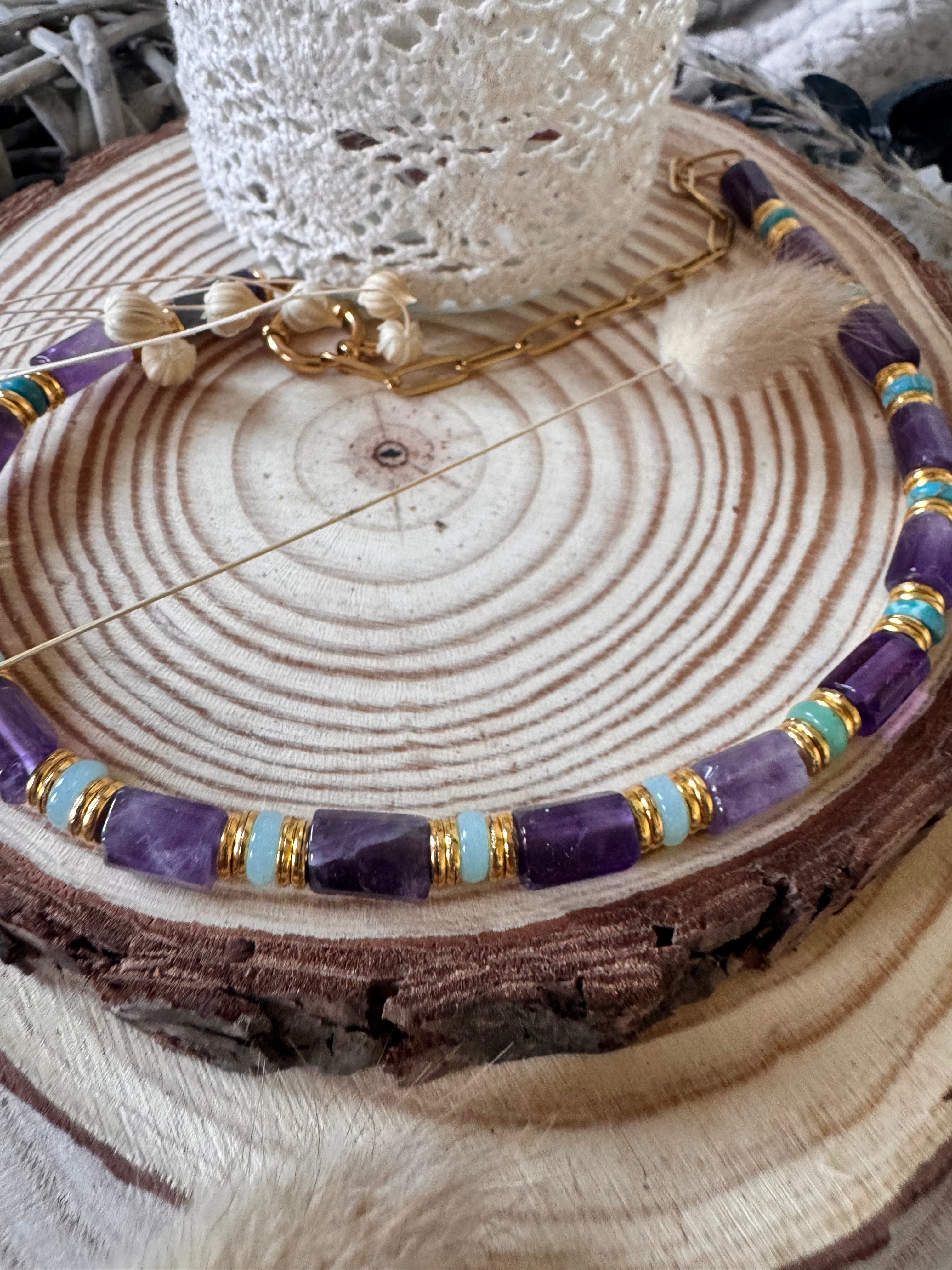 Collier Amera – Élégance dorée & perle naturelle