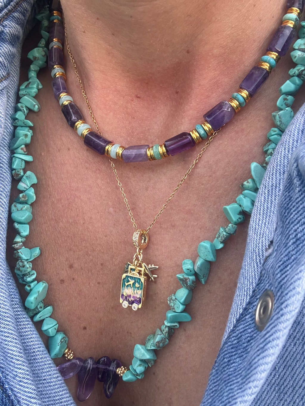 Collier Amera – Élégance dorée & perle naturelle