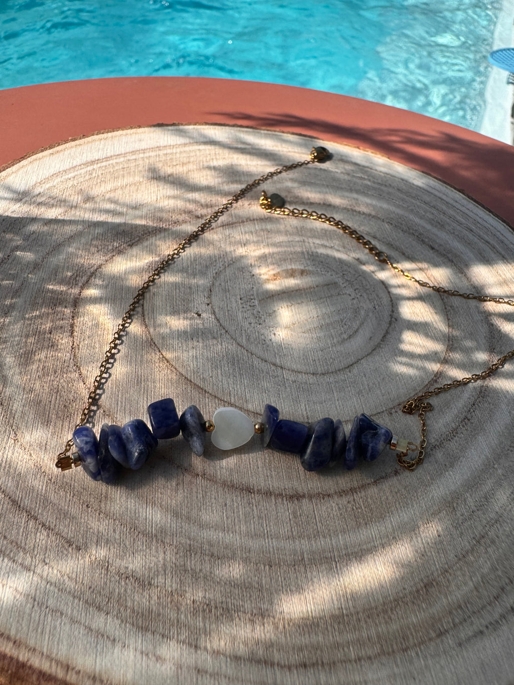 Collier Poséidon – Pierres Naturelles & Acier Doré