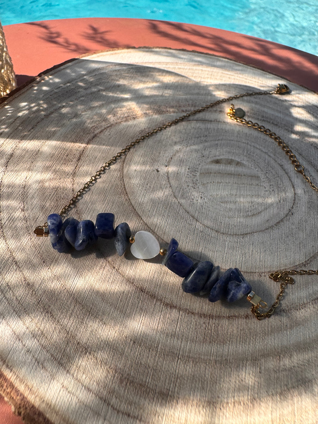 Collier Poséidon – Pierres Naturelles & Acier Doré