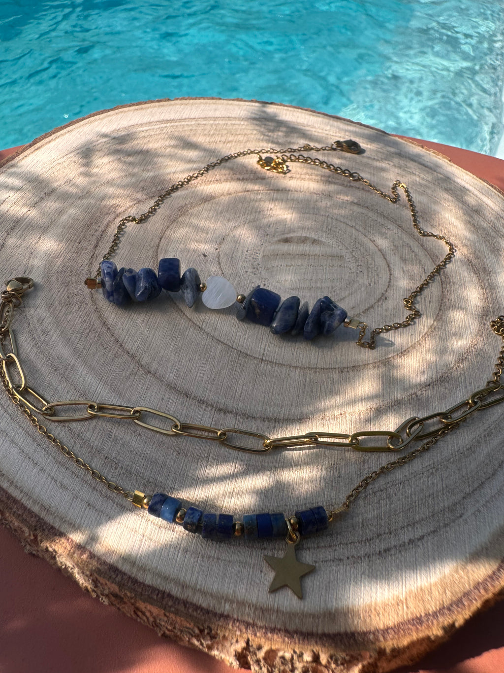 Collier Poséidon – Pierres Naturelles & Acier Doré