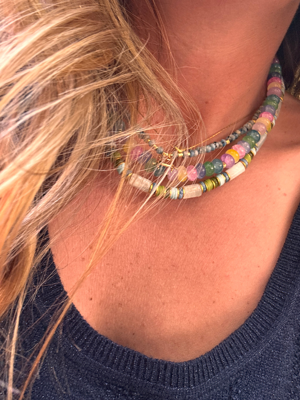 Collier Vaya – Pierre Naturelle Verte & Perles Heishi Lavande