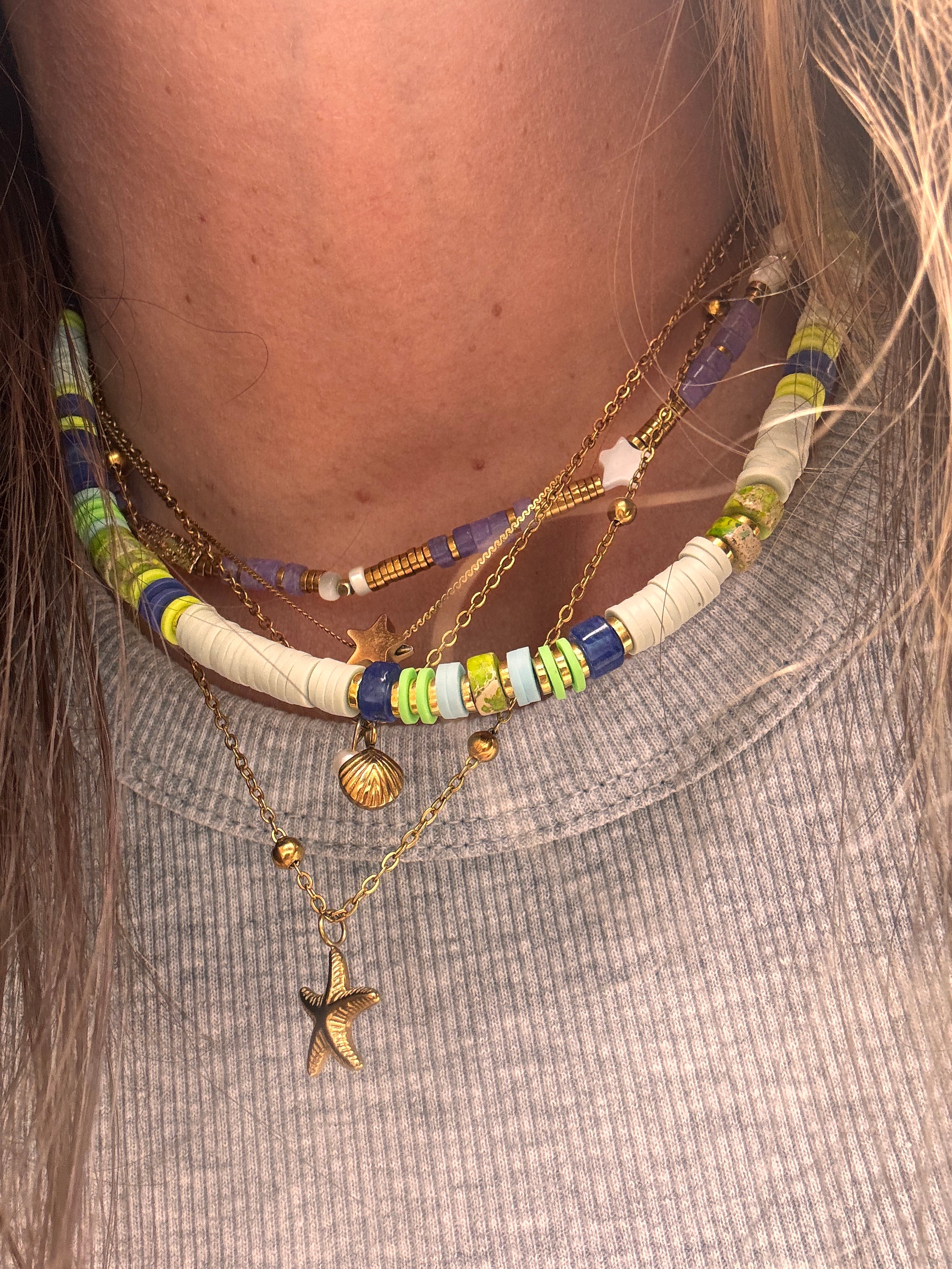 Collier Écume – heishi blanc & pierres naturelles