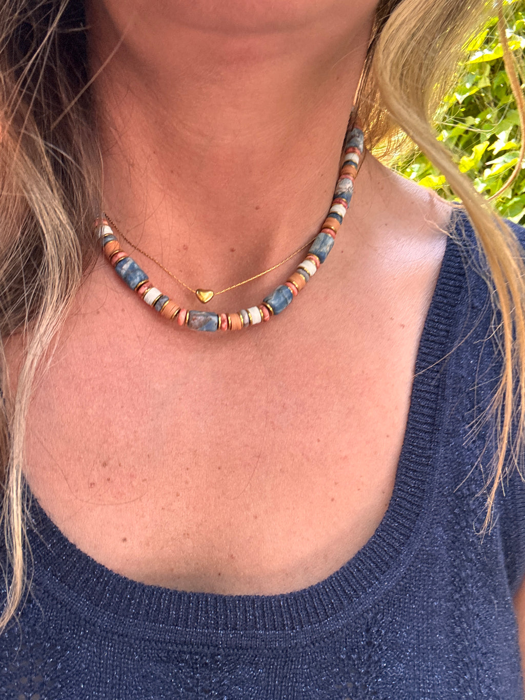 Collier Teva – Sodalite & Perles Heishi Terracotta